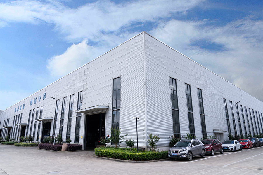 نمای بیرونی کارخانه